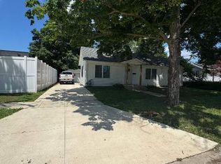 204 E Phoenix Ave, Normal, IL 61761