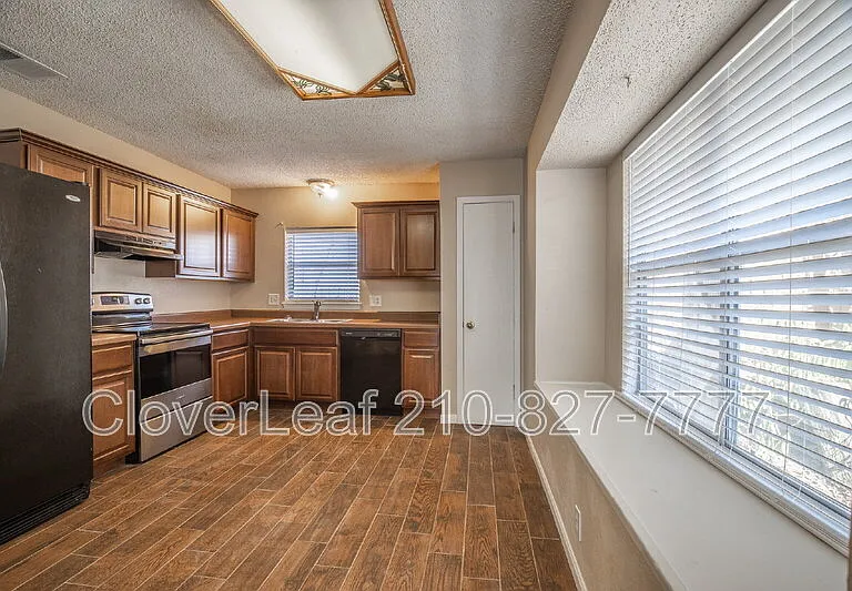 3421 Turnabout Loop — Photo 10