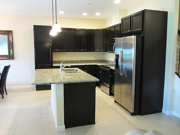 4th image of 2927 Tortola Way