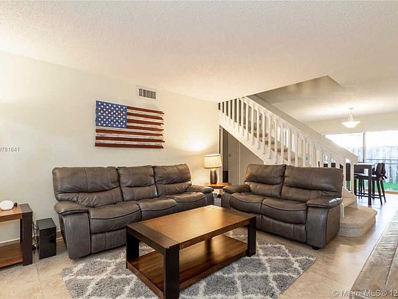 5th image of 5004 SW 123rd Ter