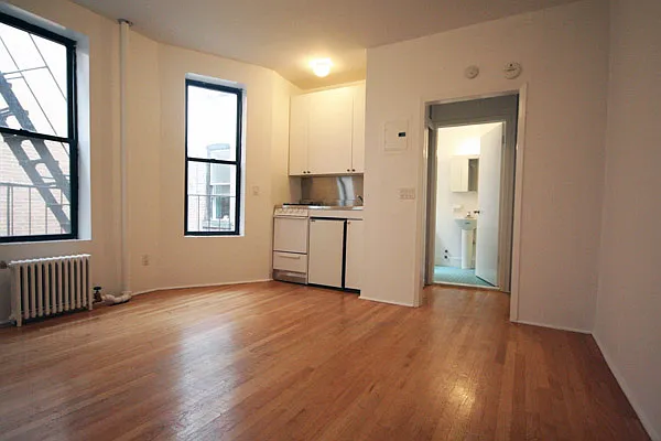 Rented by Aether Property Group | media 97