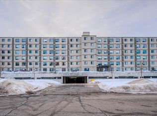 18 Holborn Ct #102, Kitchener, ON N2A4A1