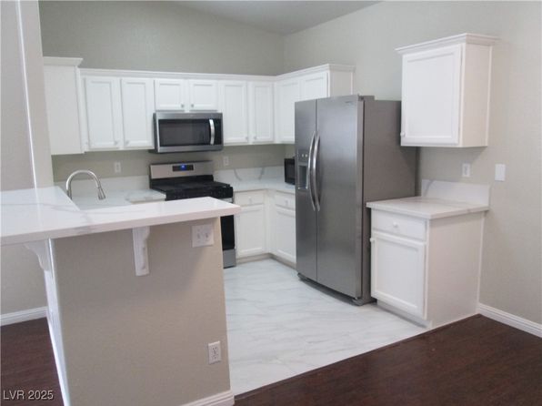 2153 Jasper Bluff St UNIT 202