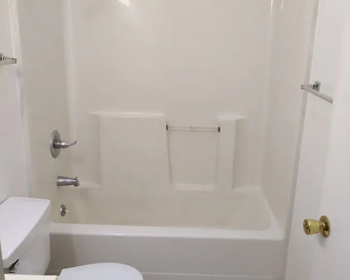 137 Virginia Ave #A — Photo 3