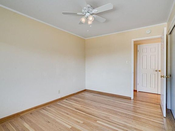 4th image of 15852 Candlewood Dr