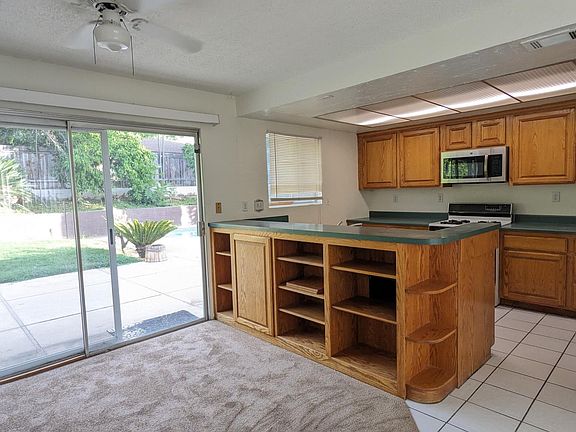 2nd image of 338 S San Mateo St