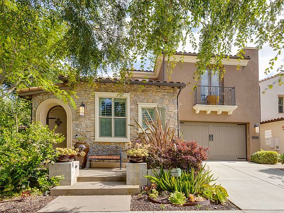 2nd image of 3535 Four Peaks St