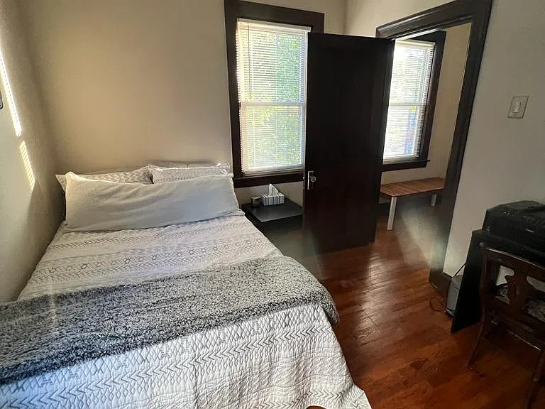 143 Stewart St — Photo 12