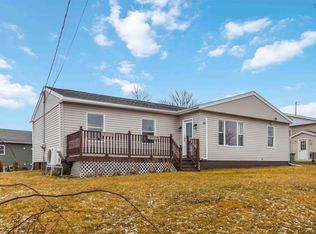 30 Woodcrest Ave, Halifax, NS B3R 1C4