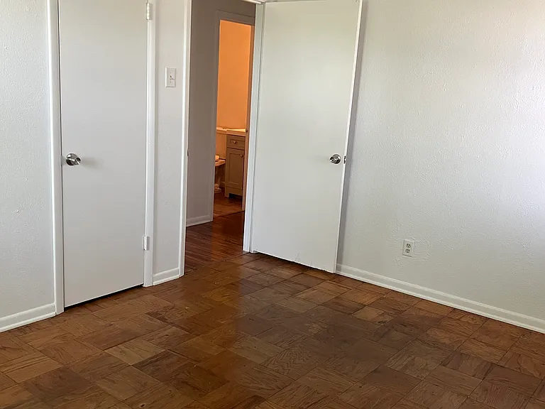 4304 Arrowwood Dr — Photo 12