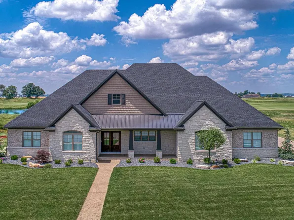 18422 Whitfield Ct, Evansville, IN 47725