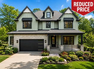 1931 N Linn Rd, Lake Geneva, WI 53147