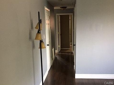 3rd image of 145 Bayview Ave