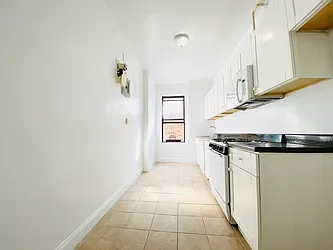 Rented by (LEGACY NOT ACTIVE) DiGiulio Group Real Estate, LLC