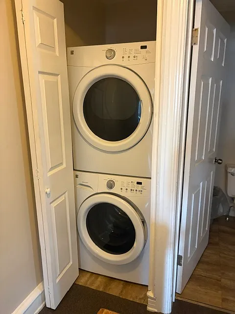 2 bed, 1000 sqft, $1,290 — Photo 4
