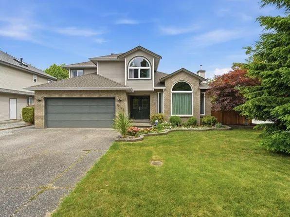 18745 65th Ave, Surrey, BC V3S 8V2