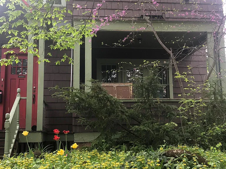172 Fellows Ave — Photo 32