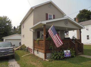 469 4th St, Colver, PA 15927