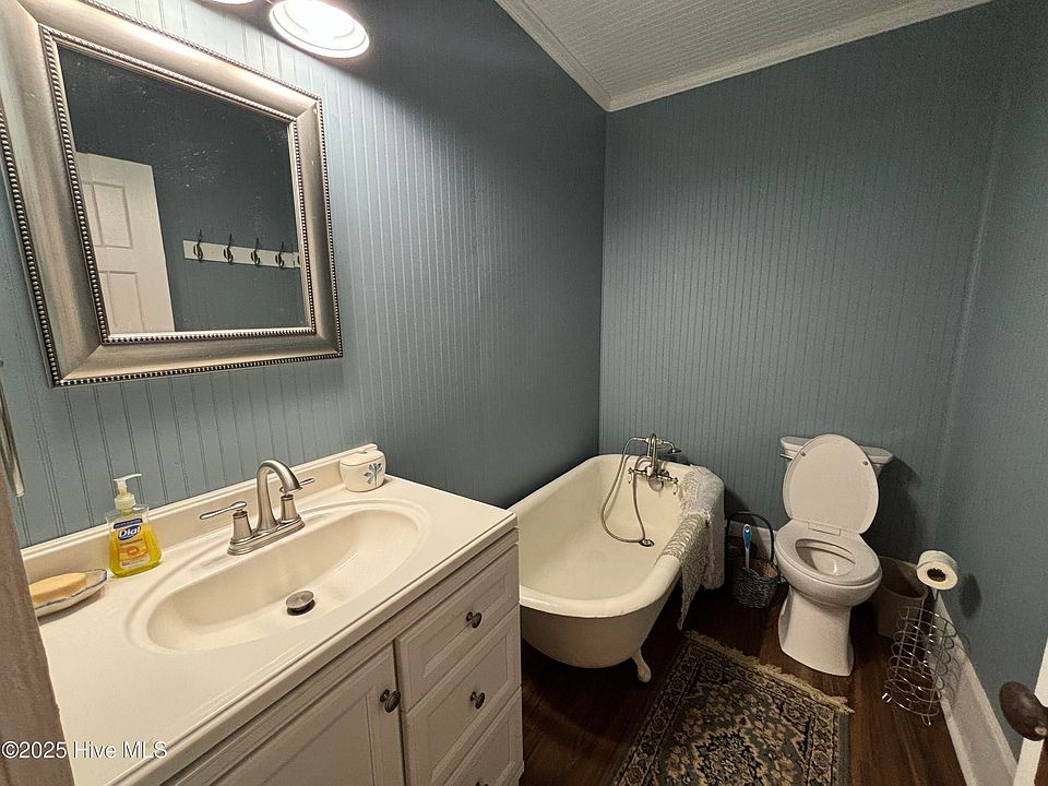 22nd image of this home