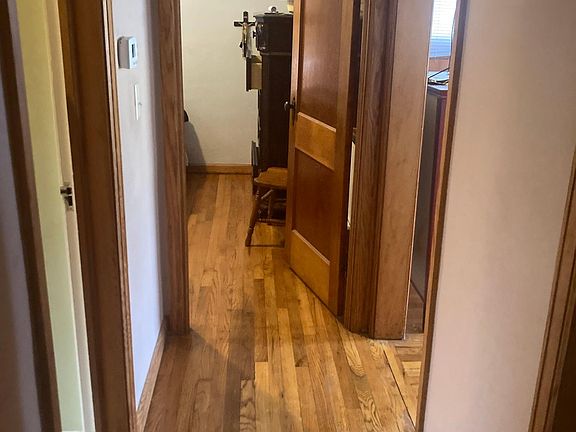 3rd image of 614 S Camden St