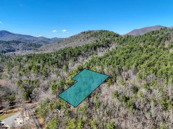 9 River Rd S, Blairsville, GA 30512