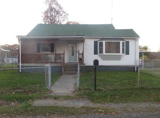 240 Halstead Avenue, Oak Hill, WV 25901