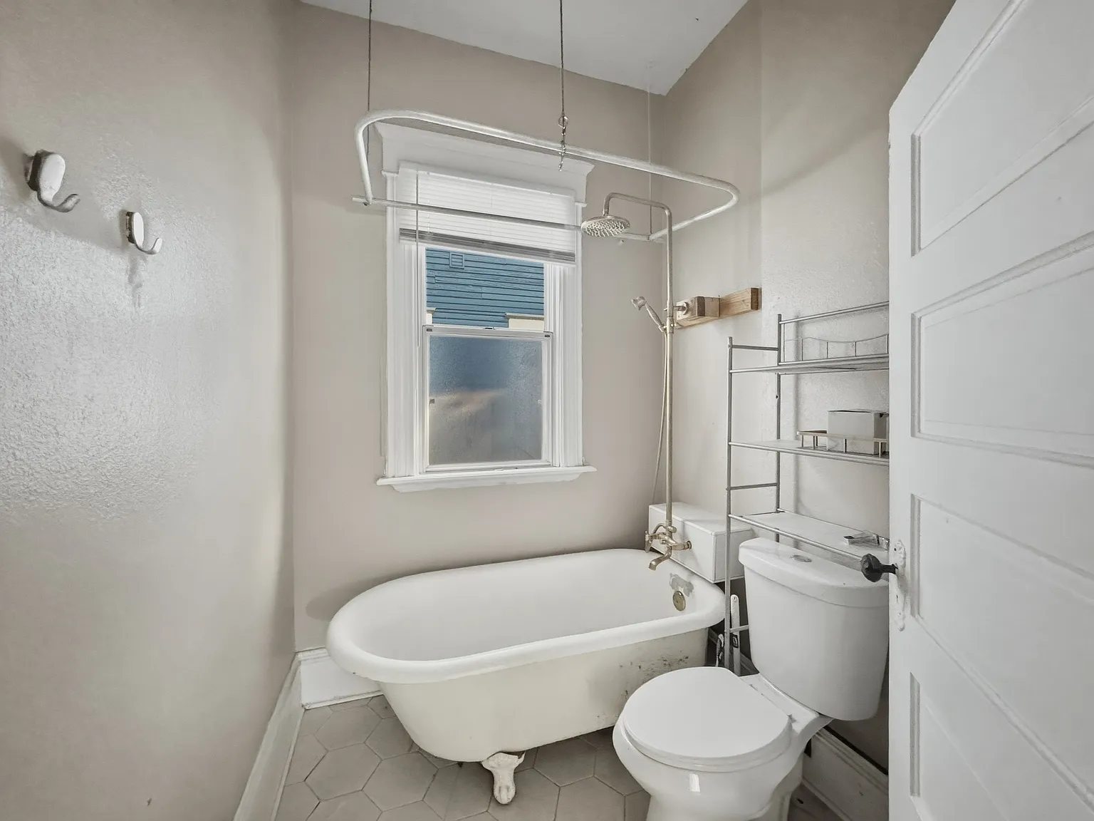 1831 North Laura Street - 1 — Photo 2