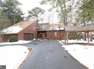 1312 Goldfinch Ln, Millville, NJ 08332