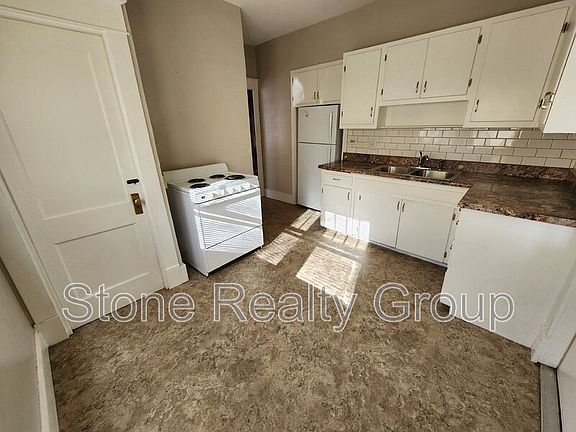 4th image of 2415 N 11th St