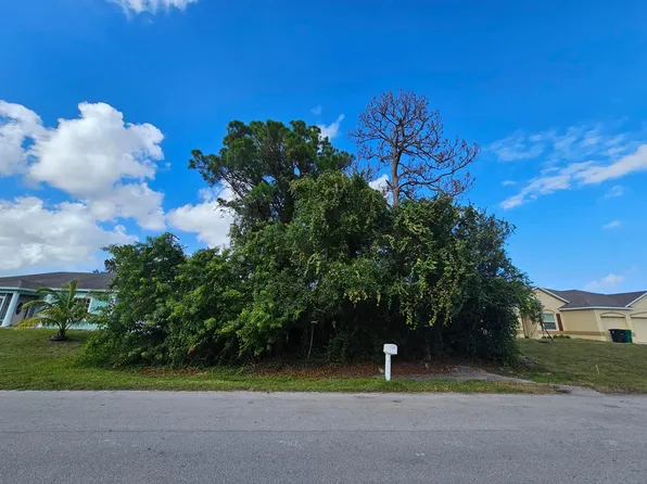 1801 SW Janette Avenue, Port St Lucie, FL 34953