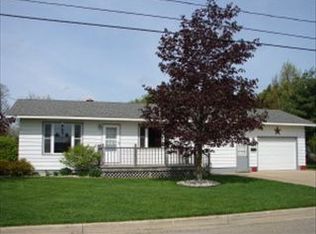 305 N Indiana Ave, Gaylord, MI