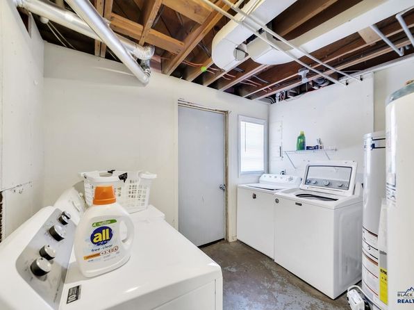 rapid-city-south-dakota-218888851 picture