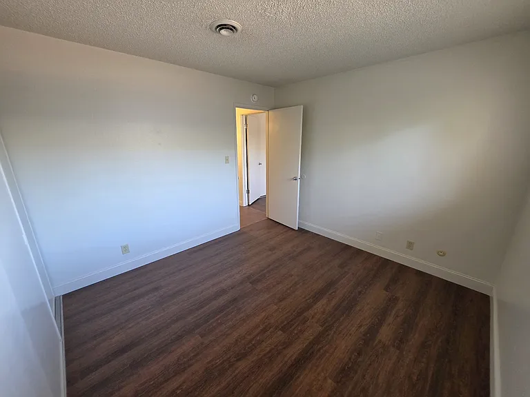 2426 Tejon St #2426 — Photo 8