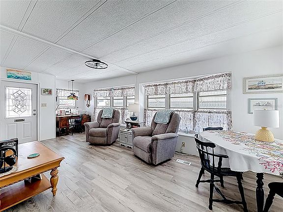 3rd image of 665 54TH STREET S #133