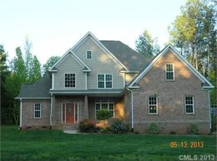 131 Draper Dr, Statesville, NC 28625