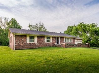 135 Bradley Ln, Lexington, KY 40511