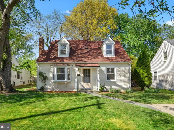 1008 Crawford Dr, Rockville, MD 20851