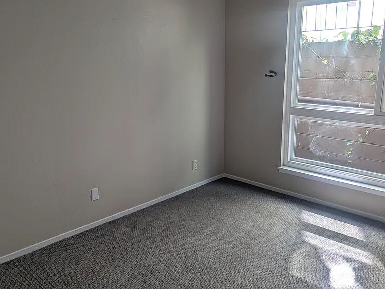 407 Orange St — Photo 14