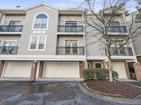 4246 River Green Dr NW APT 211, Atlanta, GA 30327