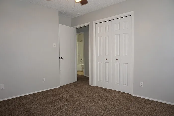 9904 Runnymeade Pl — Photo 12