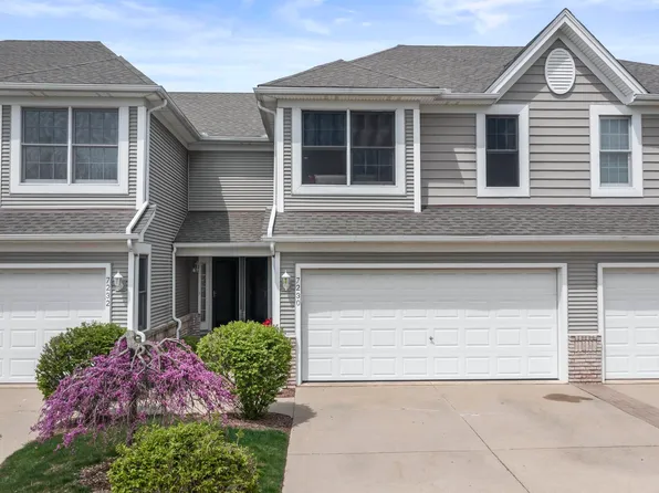 7230 Harbor Dr, Clay, MI 48001