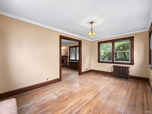 5th image of 199 Lee Avenue