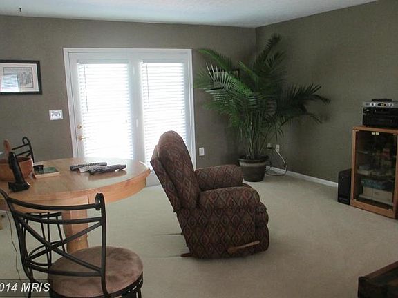 4th image of 14839 Honor Ct