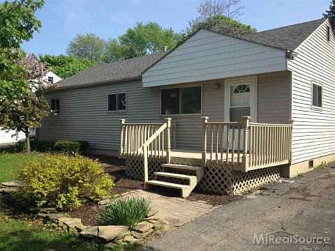1st image of 5585 Cleary Dr