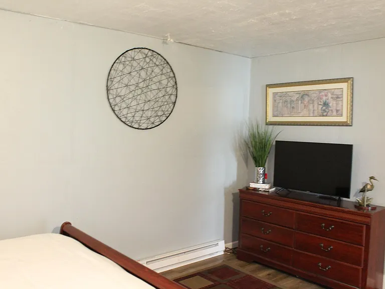 24607 Patricia Ct — Photo 7