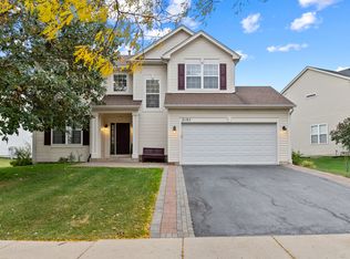 2197 Wilson Creek Cir, Aurora, IL 60503