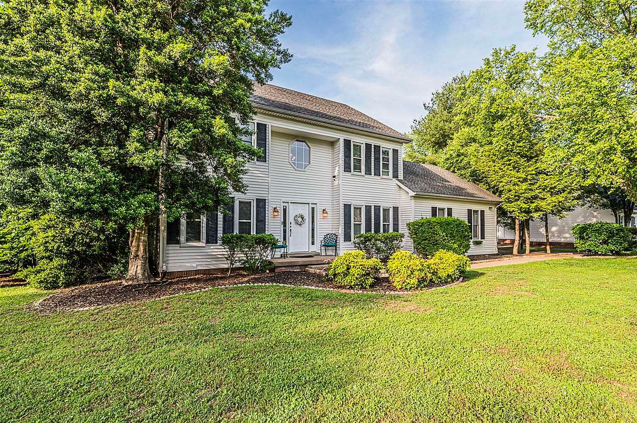 24 Stonehurst Way, Bowling Green, KY 42103 MLS RA20244843 Zillow