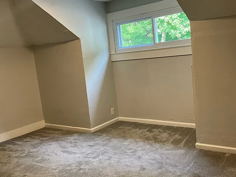 1243 Beaver Valley Rd — Photo 12