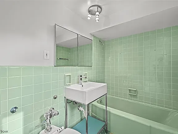 Master bath