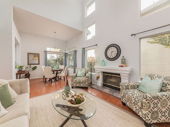 5th image of 58 Seabreeze Dr
